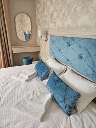 Гостиница Кипарис Балаклава Двухместный номер Делюкс с 1 кроватью и балконом, вид на море-6